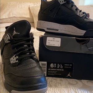 Air Jordan 4 Retro Oreos